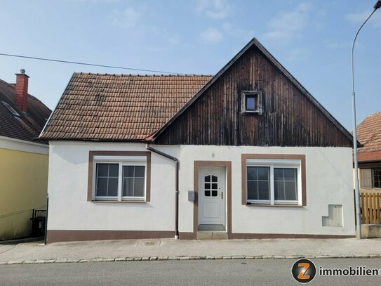 Geräumiges Landhaus, ideal zum Wohnen und Arbeiten