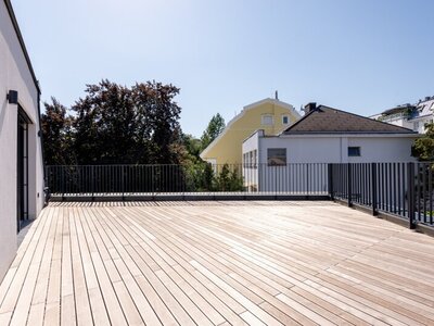 Dachgeschoß mit Traumterrasse auf einer Ebene - BEZUGSFERTIG !