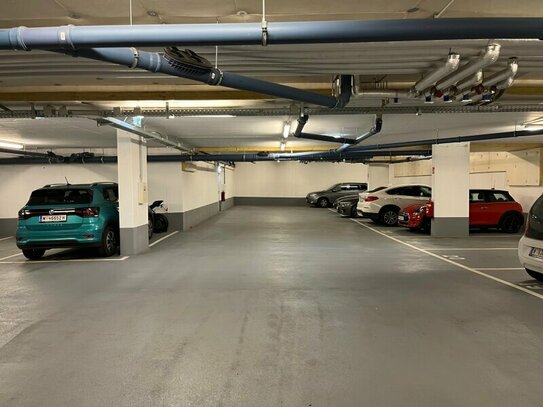 Wagramer Straße - Garagenplatz unbefristet zu vermieten