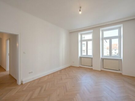 ++NEU++ Tolle 4-Zimmer ALTBAU-Wohnung mit Balkon, guter Lage, schöner Altbau!