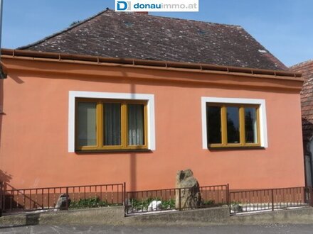 3812 Gr. Siegharts: Landhaus mit Garten (Kauf/Miete)