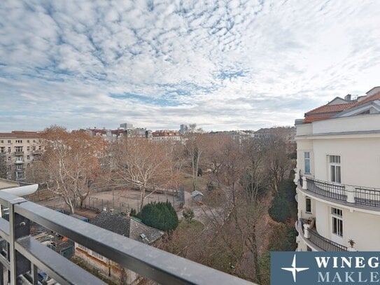 Luxus-Dachgeschoss-Wohnung mit Panoramablick in exklusiver Lage