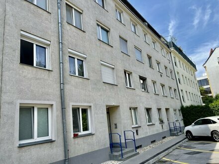 2 ZIMMER NEUBAU EIGENTUMSWOHNUNG - SANIERUNGSBEDÜRFTIG