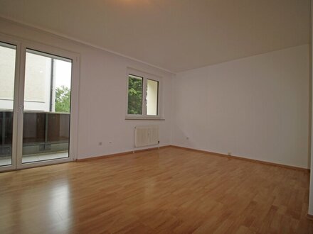 Garconniere Nähe Unipark mit Balkon