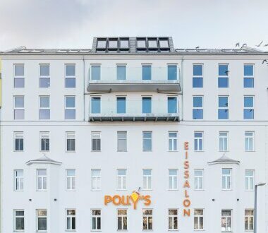 Attraktives Mittelzinshaus am Friedrich-Engels-Platz