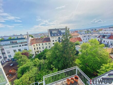Sanierte Dachgeschoßwohnung | 10m² Süd-Terrasse mit Weitblick über Wien | 5 Gehminuten zur U6 | Ausrichtung komplett in…