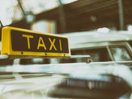 Langjähriger Taxi und Mietwagenbetrieb Altersbedingt abzugeben!