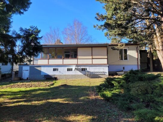 Bungalow auf herrlichem Grundstück