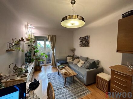 Provisionsfrei für den Mieter | Komplett in den Innenhof gerichtete 2-Zimmer Wohnung mit Loggia