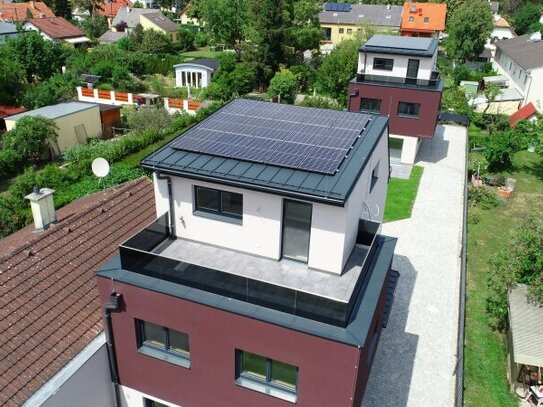 Energiekosten sparen? Photovoltaikanlagen - Speicherbatterie - Erstbezug - ökologische Bauweise - sonniger Garten - E-A…