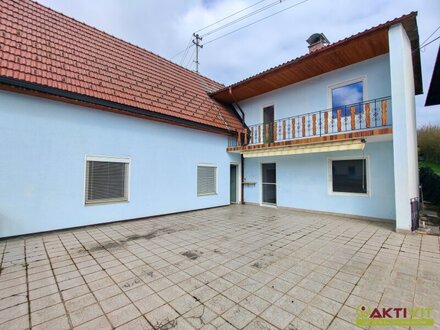 Großes Sanierungspotential. - Mehrfamilienhaus bei Grieskirchen, 15 Min. nach Wels. - Garagen und große Terrassen.