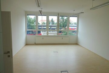 Büro beim Bahnhof Meidling! 106 m² Büro, 2 Zimmer, Top-Ausstattung, 5 Jahre befristet, ab sofort