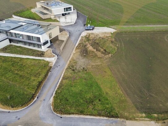 Ruhig gelegenes Baugrundstück mit toller Aussicht für Ihr Eigenheim in Offenhausen zu verkaufen!