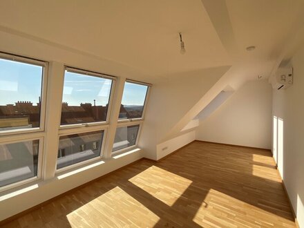 Neubau DG-Familienwohnung-traumhafter Ausblick - 4 Zimmer - Ruhelage