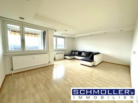 Großzügige 4-Zimmer Wohnung mit Loggia und Fernsicht