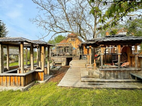 Märchenhaftes Ferienhaus mit großem Garten und Aussichtsterrasse in Szigliget am Balaton