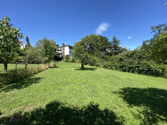 Ruhiges Villengrundstück Nähe Pötzleinsdorfer Schlosspark!