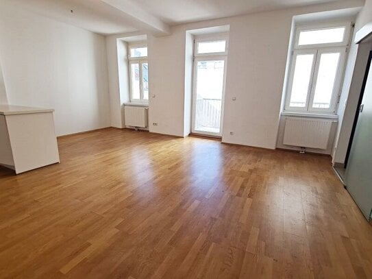 UNBEFRISTET, BIEDERGASSE, 65 m2 Altbau mit 6 m2 Balkon, 2 Zimmer, Komplettküche, Duschbad, Parketten, Währingerpark-Nähe