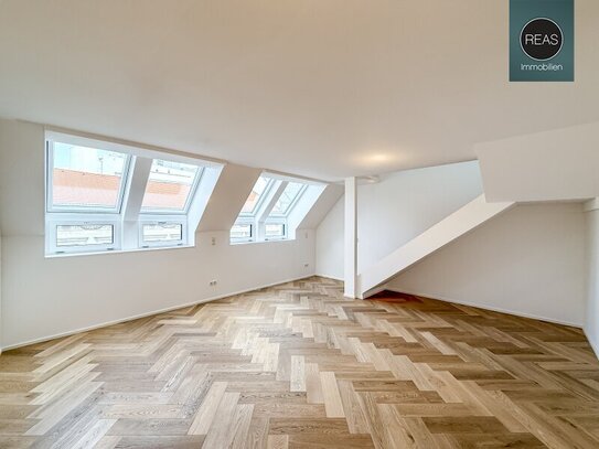 Elevate 1090 – Erstbezug: Luxus Dachgeschoss - Maisonette Wohnung (klimatisiert) mit 1 Balkon und 1 Terrasse nahe U6 Al…