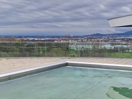 Rarität: 4 Zimmer-Maisonette mit Garten und Terrasse + Garagenstellplatz mit Sauna, Fitness & Pool in der Anlage!