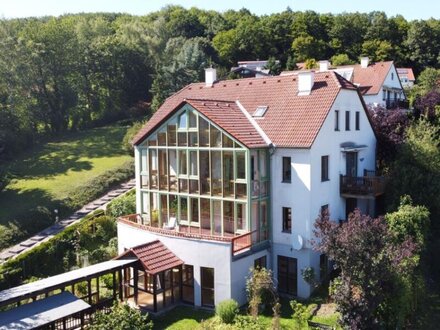 Ideal für Naturliebhaber und Erholungssuchende - unverbaubarer Wienerwaldblick in außergewöhnlichem Architekten-Haus am…