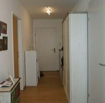 Einmalige, helle Garten/Terrassen Wohnung in genialer Lage in Wieden. Gehobene Ausstattung, extra WC & Dusche. Übergabe…