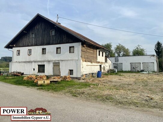 Bauland mit abrissfähigem Bauernhaus!