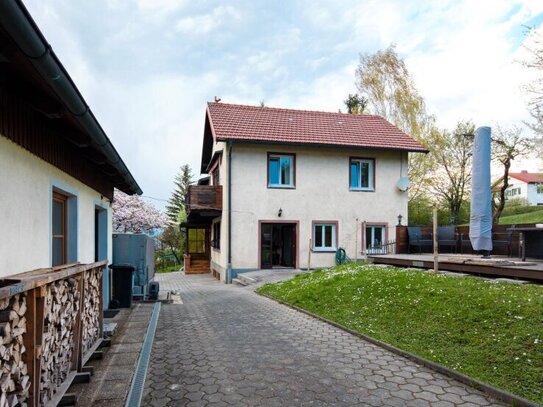 Sanierungsprojekt mit viel Potenzial: Einfamilienhaus in Pichling mit großzügiger Grünfläche!