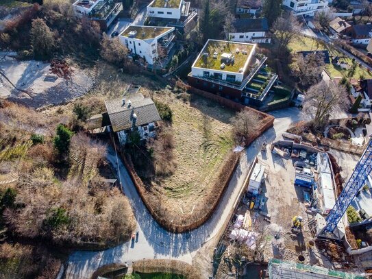 Baugrundstück in städtischer Panoramalage