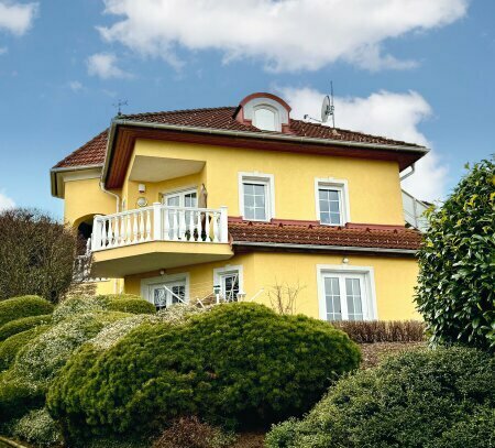 Traumhafte Stadtvilla mit Garten und herrlicher Aussicht in Oberwart