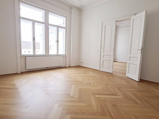 ERSTBEZUG, MÖLLWALDPLATZ, 94 m2 Altbau, 3 Zimmer, Extraküche, Duschbad, Parketten, 3. Liftstock, U1-Nähe, 3er-WG-geeign…