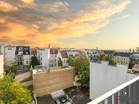 3-Zimmer Dachgeschosswohnung im 1.DG mit großem innenhofseitigem Balkon