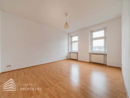 Helle 2-Zimmer Wohnung, Nähe Lidlpark