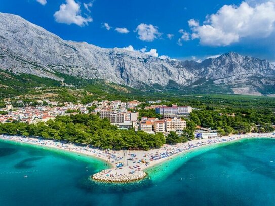 Zwei beachfront Hotels in Kroatien, Baska Voda
