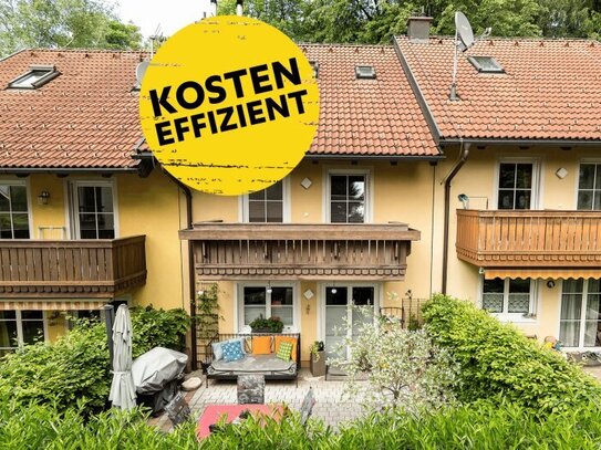 GERÄUMIGES REIHENHAUS MIT TERRASSE UND BALKON, KELLER SOWIE ZWEI PKW-STELLPLÄTZEN IM BELIEBTEN STADTTEIL ALT-LIEFERING