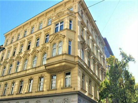 LIECHTENSTEINSTRASSE, Student/Innen aufgepasst, gepflegte 73 m2 Altbau, 2 Zimmer, 2er-WG-geeignet, Extraküche, Duschbad