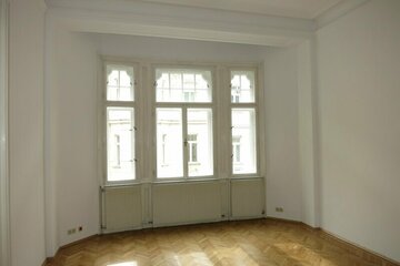 PRÄCHTIGER STILALTBAU ca 150m2 in JUGENDSTILGEBÄUDE - unbefristet