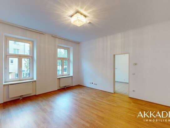 Helle 2-Zimmer Altbauwohnung inklusive Balkon