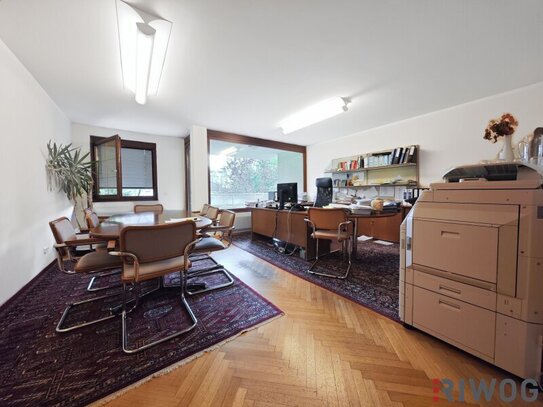 117m² Büro mit 4 - 5 Zimmern und Balkon | barrierefrei | alle Räume zentral begehbar