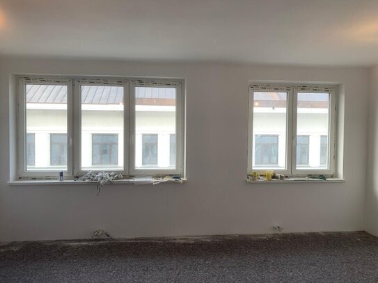 ERSTBEZUG! Zwei- Zimmer, 52 m2 große, sanierte Eigentumswohnung, Nähe Donauinsel!