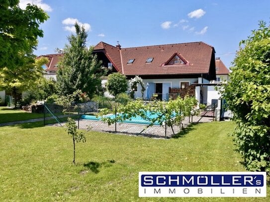 Familiendomizil mit Pool und Gartenparadies am Stadtrand von Wels