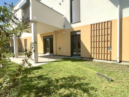 ERSTBEZUG 2 Zimmer - Gartenwohnung im Wohnpark Giardino mit Pool! Provisionsfrei!