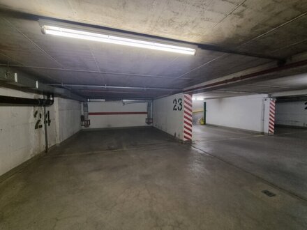 Zwei Garagenstellplätze / nähe Neuer Markt