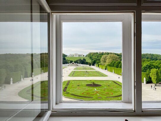 Residenz im Schloss Schönbrunn mit Gloriette-Blick!