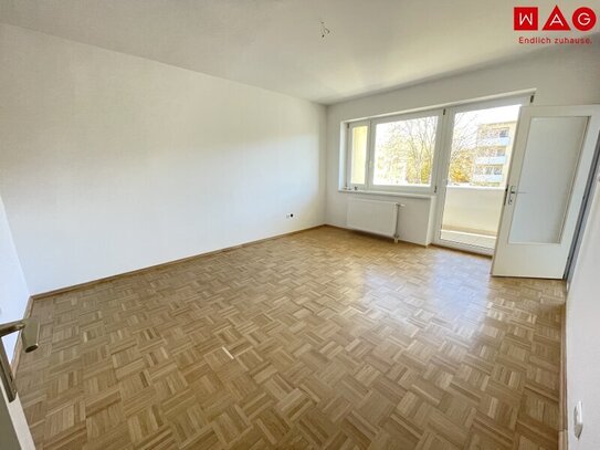 Geräumige Zweizimmerwohnung und Balkon mit toller Aussicht!