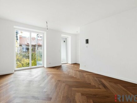 II HELLE UND HOCHWERTIG AUSGESTATTETE 4 ZIMMER ALTBAUWOHNUNG II 2 BALKONE II 2 BÄDER II EINBAUKÜCHE II SMART HOME UND S…