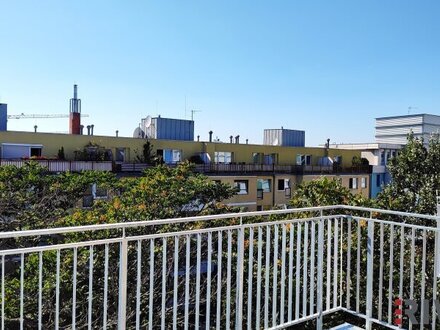 NEUBAU DACHGESCHOSSWOHNUNG II ERSTBEZUG II ca. 12m² BALKON II 3 ZIMMER II 2 BÄDER II NÄHE DONAUKANAL UND HANNOVERMARKT
