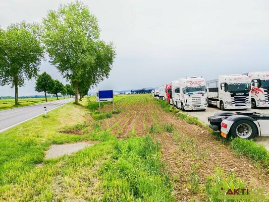 Baurecht: Gewerbegebiet direkt vor Leibnitz. - Top Verkehrsanbindung nach Graz und Slowenien.