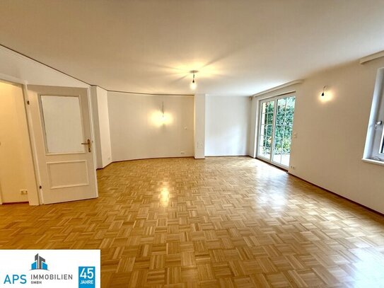 absolute Grünruhelage - renovierte 4-Zimmer-Wohnung - 123 m² Wohnfläche - 20 m² Terrassen - eigener kleiner Garten