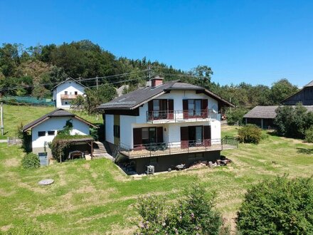 Wohnhaus mit großzügigem Grundstück in Ziegelsdorf/ Seigbichl